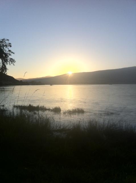  8 January 2011 à 21h04 - Coucher de soleil sur le Lac Dunstan.